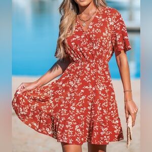 Cupshe Surplice & Paneled Ditsy Mini Dress – Size L NWT